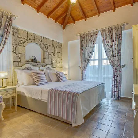 Hotel Alanarin 2*