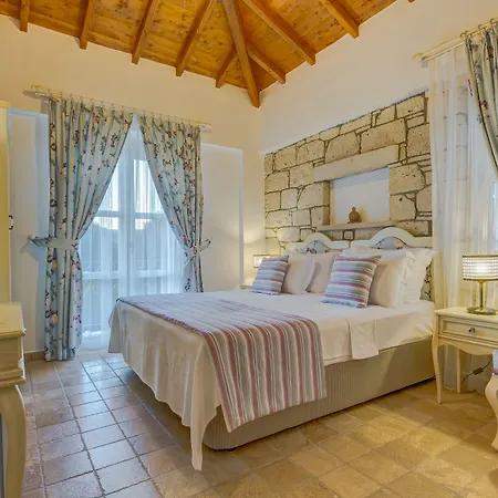 Hotel Alanarin 3*