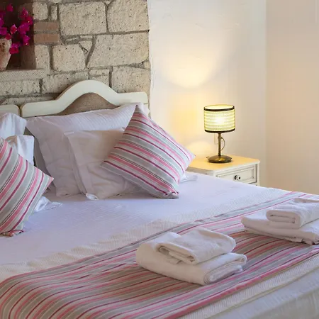 Alanarin Hotel