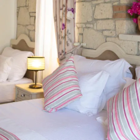 Alanarin Hotel 3*