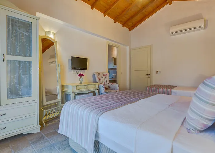 Alanarin 2* Αλακάτι