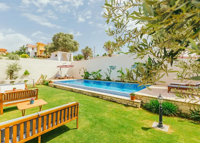 Ξενοδοχείο Alanarin 2*